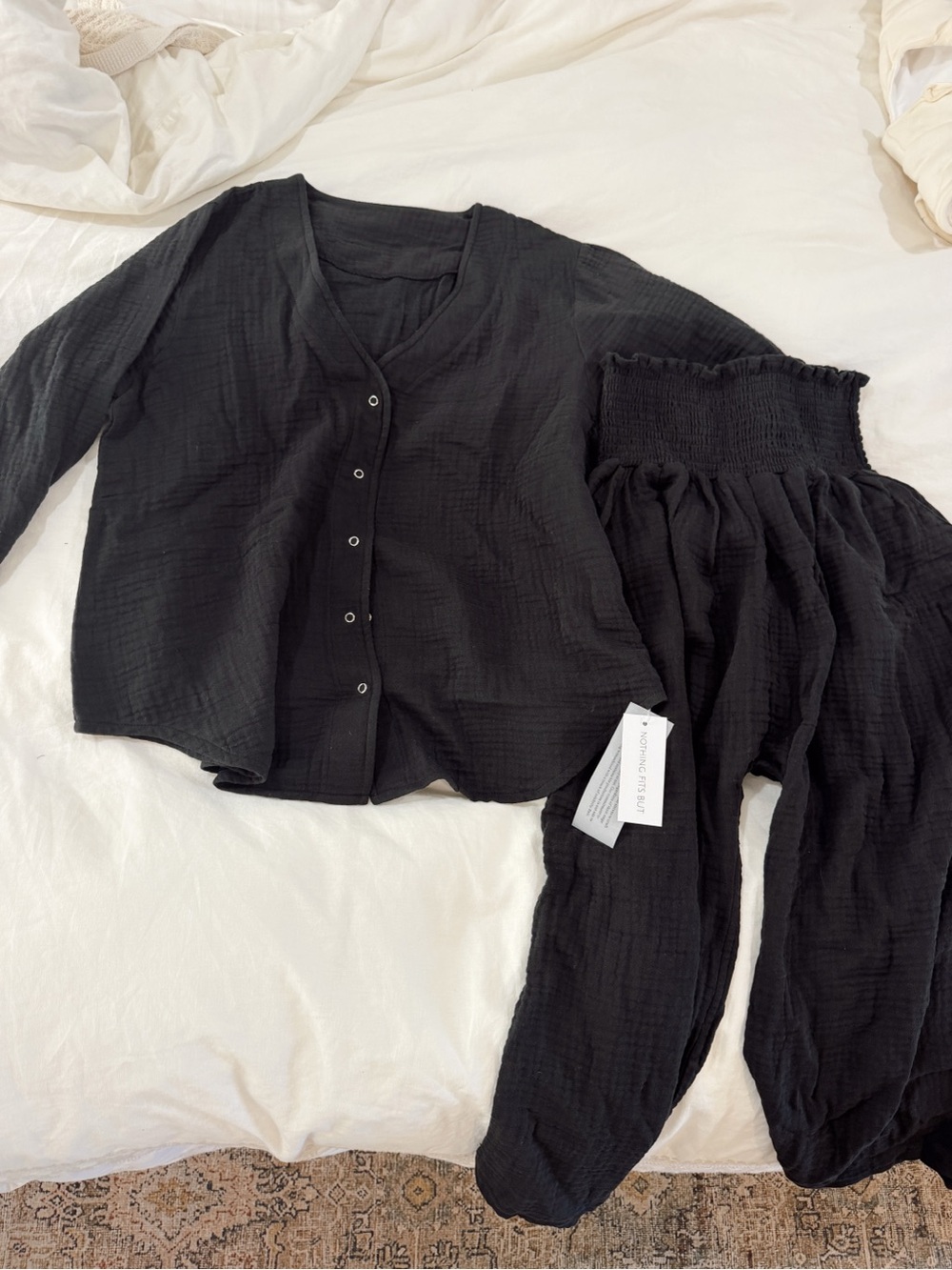 Nothing Fits But MODAL GAUZE NURSING SET